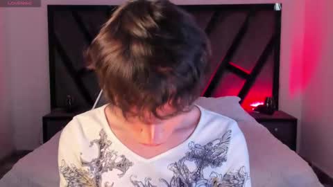 Snapshot of andywiills chatting on March 14, 9:53 pm Andy online show from March 14, 9:53 pm