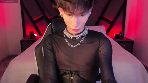 Snapshot of andywiills chatting on March 16, 10:36 pm Andy online show from March 16, 10:36 pm