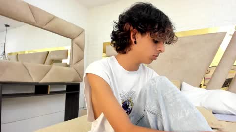 andyxibrat online show from September 16, 7:26 pm
