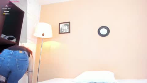 Andy  online show from October 2, 11:39 am