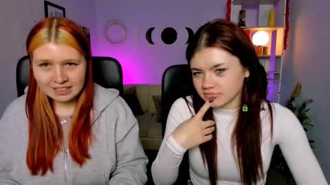 Snapshot of anelia_sun chatting on March 18, 2:53 pm anelia_sun online show from March 18, 2:53 pm