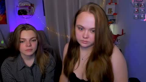 Snapshot of anelia_sun chatting on March 22, 11:19 pm anelia_sun online show from March 22, 11:19 pm