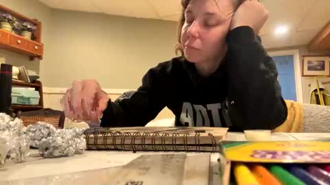 aneoakley online show from November 15, 11:32 pm