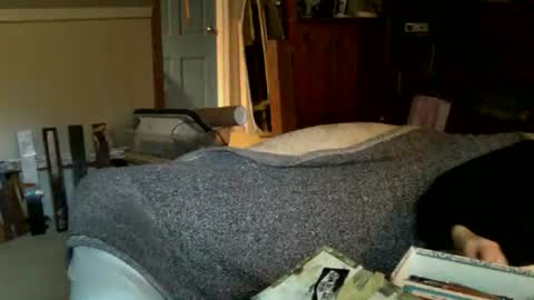 aneoakley online show from November 22, 5:45 pm