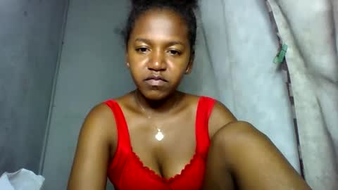 anequat01 online show from February 4, 9:20 pm