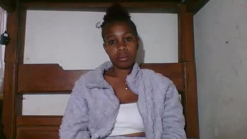 anequat01 online show from February 12, 9:04 am