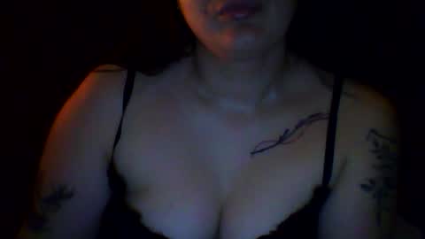 anet2200543 online show from July 13, 10:01 pm