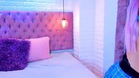 anette_bennet online show from October 21, 4:30 pm