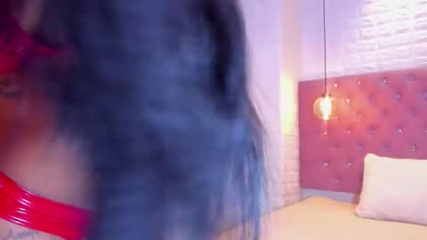 Snapshot of anette_bennet chatting on December 4, 7:44 pm anette_bennet online show from December 4, 7:44 pm