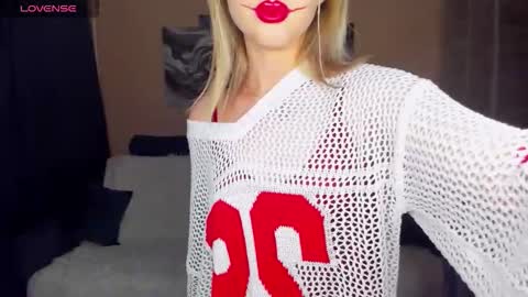 Anfisa online show from November 11, 5:24 pm