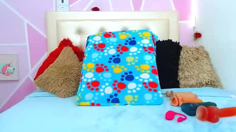 Snapshot of ange_drty chatting on September 27, 8:58 pm ange_drty online show from September 27, 8:58 pm