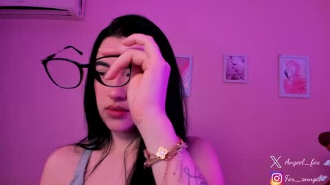 Snapshot of angeel_fox chatting on April 13, 4:51 am Angel online show from April 13, 4:51 am