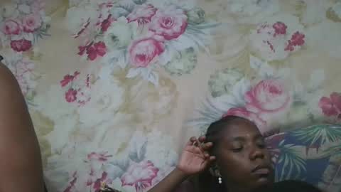 angeeliine online show from March 27, 8:37 am