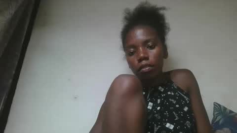 angeeliine online show from March 30, 4:52 pm