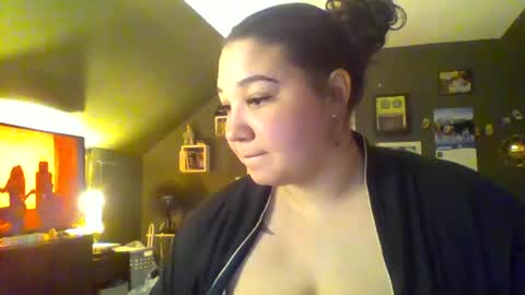 Snapshot of angel160367 chatting on February 12, 12:37 am Sammi online show from February 12, 12:37 am
