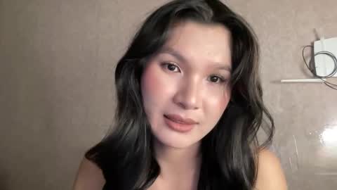 Snapshot of angel19722 chatting on March 16, 12:53 pm Angel online show from March 16, 12:53 pm