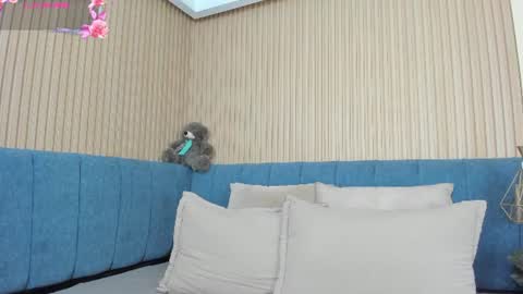 angel__ponce online show from June 18, 7:07 pm
