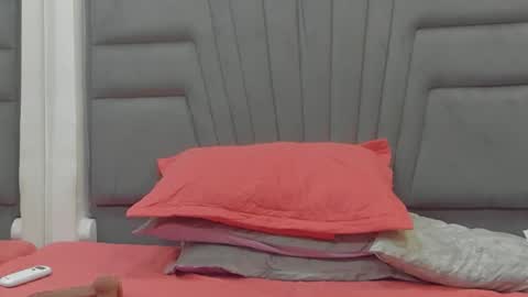 Snapshot of angel_adamx chatting on October 6, 3:26 am Angel online show from October 6, 3:26 am