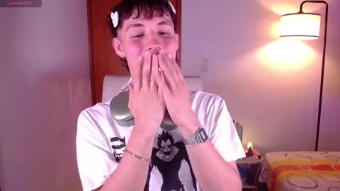 Snapshot of angel_bless19 chatting on February 6, 8:02 pm Angel help me with 100 thumbs up online show from February 6, 8:02 pm