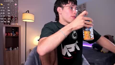 Angel   help me with 100 thumbs up online show from January 13, 8:36 pm