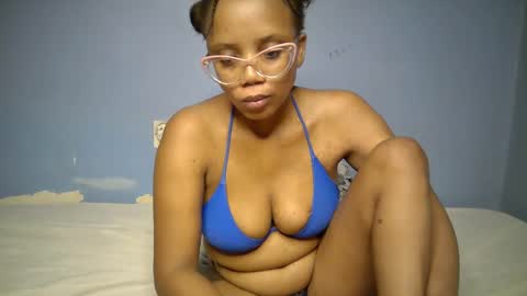 angel_cheupe online show from February 2, 7:51 am