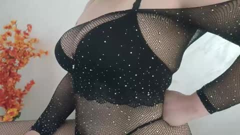 Snapshot of angel_coconut chatting on October 14, 9:43 am Angel coco online show from October 14, 9:43 am