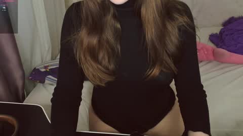 Fallen Angel online show from December 21, 3:09 pm