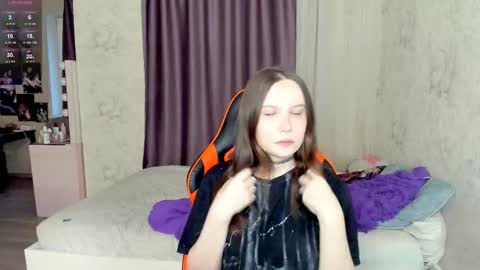 Fallen Angel online show from October 11, 1:53 pm