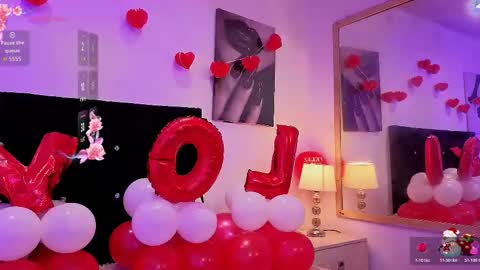 Snapshot of angel_dragun chatting on February 14, 3:25 am Angel-dragun online show from February 14, 3:25 am