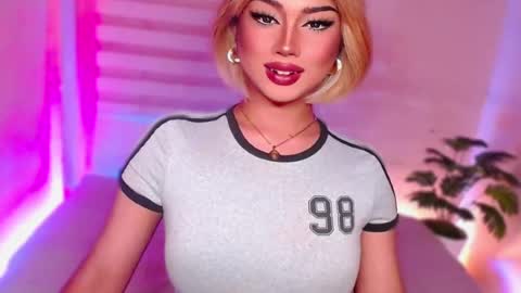 Angel online show from June 26, 6:45 pm