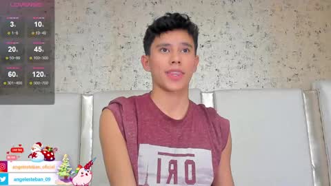 ngel Esteban  online show from December 17, 3:39 am