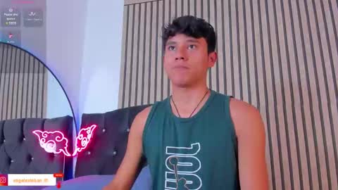 ngel Esteban  online show from March 29, 9:37 pm