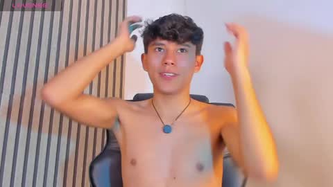 ngel Esteban  online show from April 28, 10:15 pm