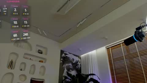 Snapshot of angel_exist chatting on October 25, 1:24 am angel_exist online show from October 25, 1:24 am