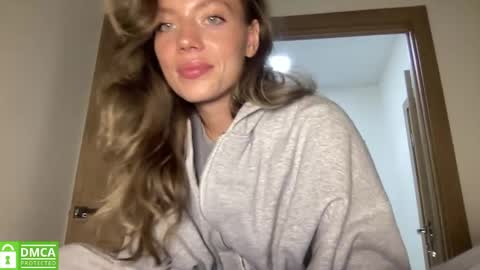 Greetings  Jess online show from April 3, 10:57 am