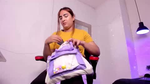 angel hardy online show from November 14, 12:04 pm