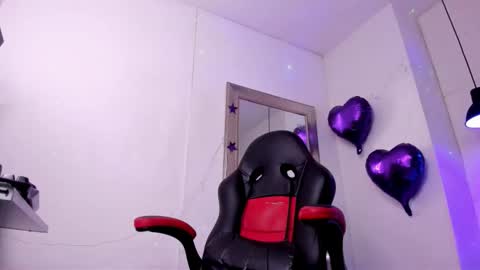 angel hardy online show from February 5, 10:53 am