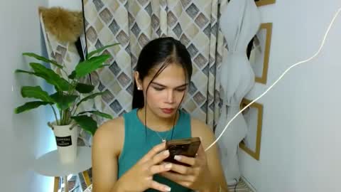 Snapshot of angel_indiguise chatting on March 5, 3:40 am angela online show from March 5, 3:40 am