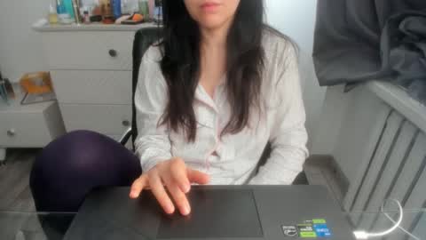 angel_lee__ online show from January 11, 4:16 am