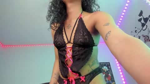Snapshot of angel_love_b chatting on January 13, 6:38 pm ngel EVERYDAY from 2145 to 0500am Colombia hour online show from January 13, 6:38 pm