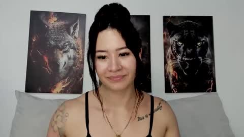 Snapshot of angel_martins chatting on March 6, 9:22 pm Angel online show from March 6, 9:22 pm