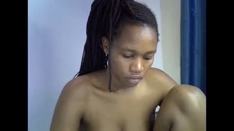 Snapshot of angel_mia5 chatting on March 21, 11:37 am angel_mia5 online show from March 21, 11:37 am