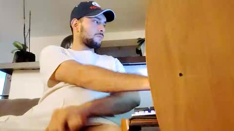 Snapshot of angel_morningstar1 chatting on February 9, 1:09 am ngel online show from February 9, 1:09 am