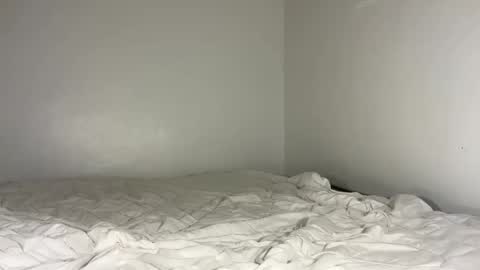 angel_petite07 online show from May 5, 2:19 am