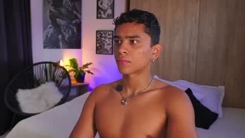 Snapshot of angel_rushx chatting on July 21, 2:08 pm Angel online show from July 21, 2:08 pm