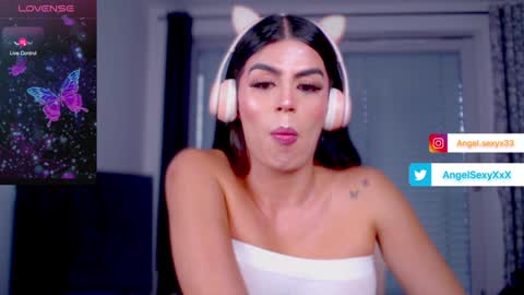 Snapshot of angel_sexyxxx chatting on December 3, 11:44 am CALL ME ANGEL online show from December 3, 11:44 am