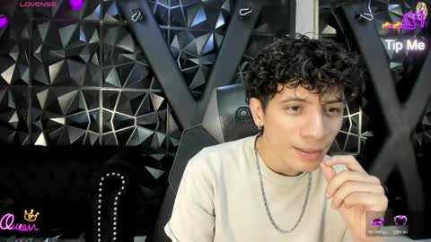 Snapshot of angel_st1 chatting on May 29, 3:15 am Angel online show from May 29, 3:15 am