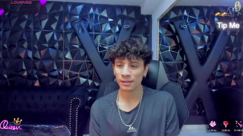 Snapshot of angel_st1 chatting on June 3, 5:43 am Angel online show from June 3, 5:43 am