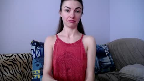 Snapshot of angel_zoe77 chatting on April 8, 8:14 am Zoe online show from April 8, 8:14 am