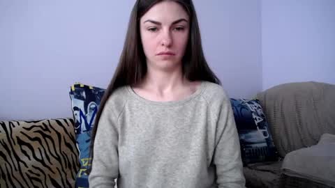 Snapshot of angel_zoe77 chatting on April 18, 12:20 pm Zoe online show from April 18, 12:20 pm